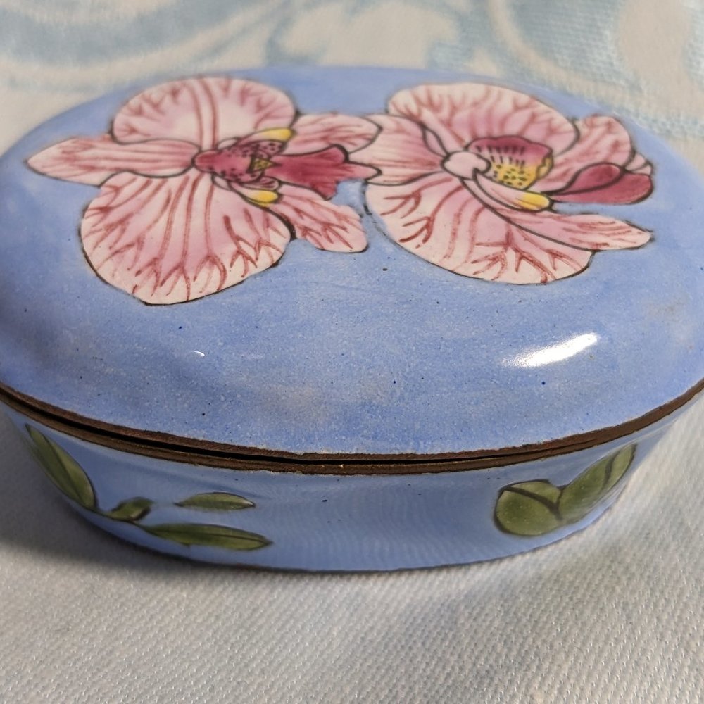 Vtg Chinese Hand Painted Enamel  Brass Blue Oval Trinket Box Pink Orchids Marked